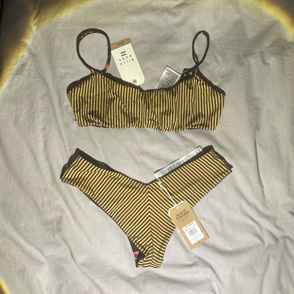 NWT Billabong Golden Shore Reversible Skinny Mini Crop Bikini Top Size M